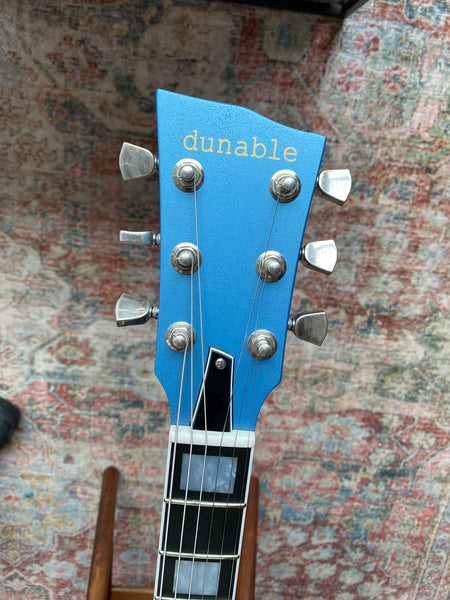 Dunable Guitars Minotaur USA, Swamp Ash Pelham Blue
