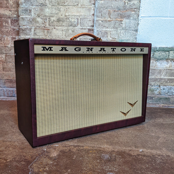 Magnatone Twilighter Stereo 2x12 Combo, Wine Buggy / Wheat Grill