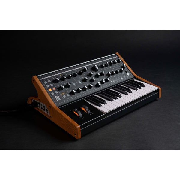 MOOG Subsequent 25 Analog Synth