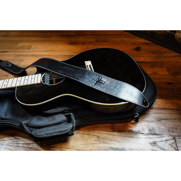 Teel Guitar Works L00C Ultra-Thin AE - Gloss Black